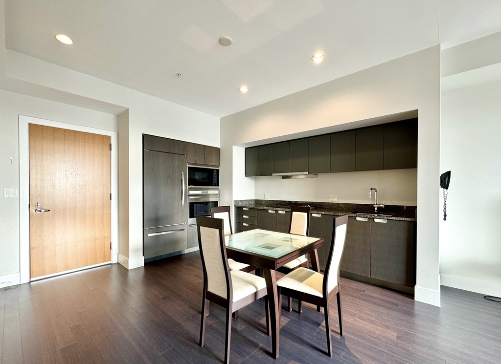 1 bed, 1 bath apartment for rent at 110 Stuart St Unit 25A, Back Bay
