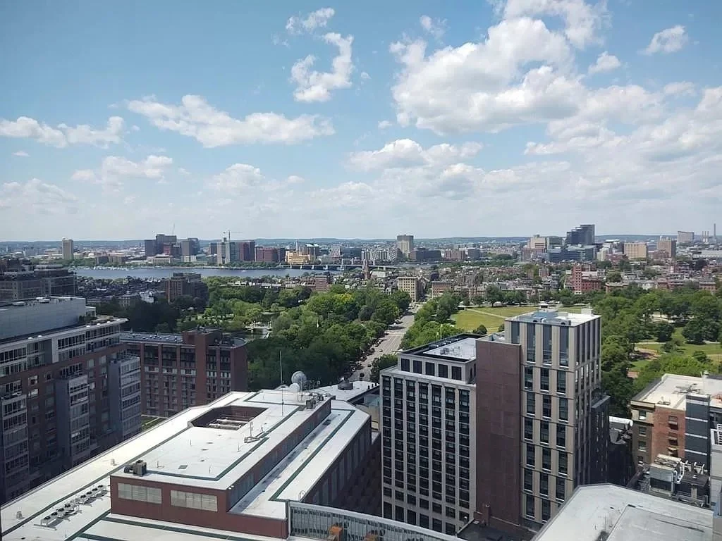 Studio bed, 1 bath apartment for rent at 110 Stuart St Unit 25D, Back Bay — photo 2 of 5