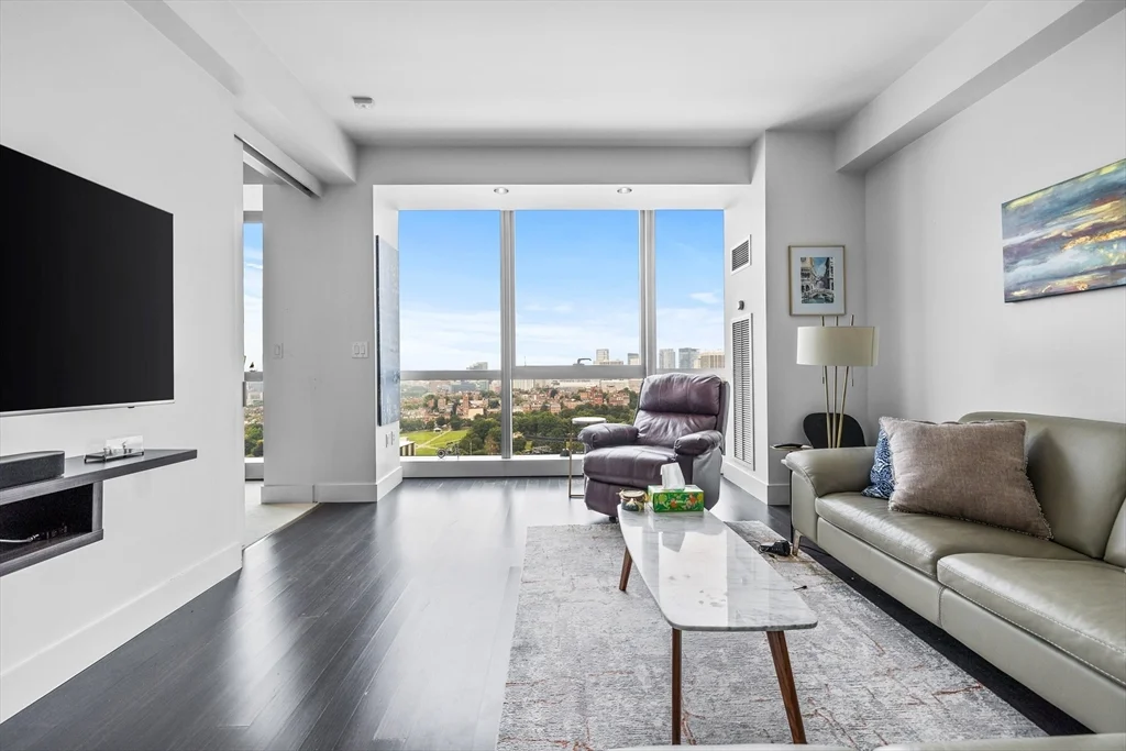 1 bed, 1 bath apartment for rent at 110 Stuart St Unit 26F, Back Bay