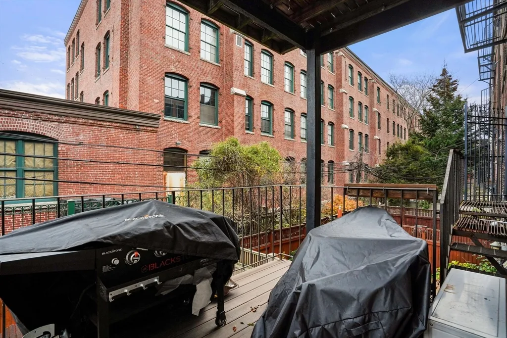 2 bed, 1 bath apartment for rent at 110 Union Park St Unit 2, South End — photo 17 of 21