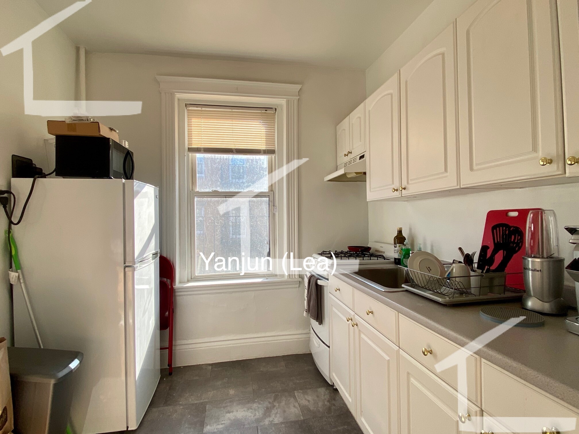 Studio bed, 1 bath apartment for rent at 110 Warren St Unit 15A, Brighton — photo 2 of 6