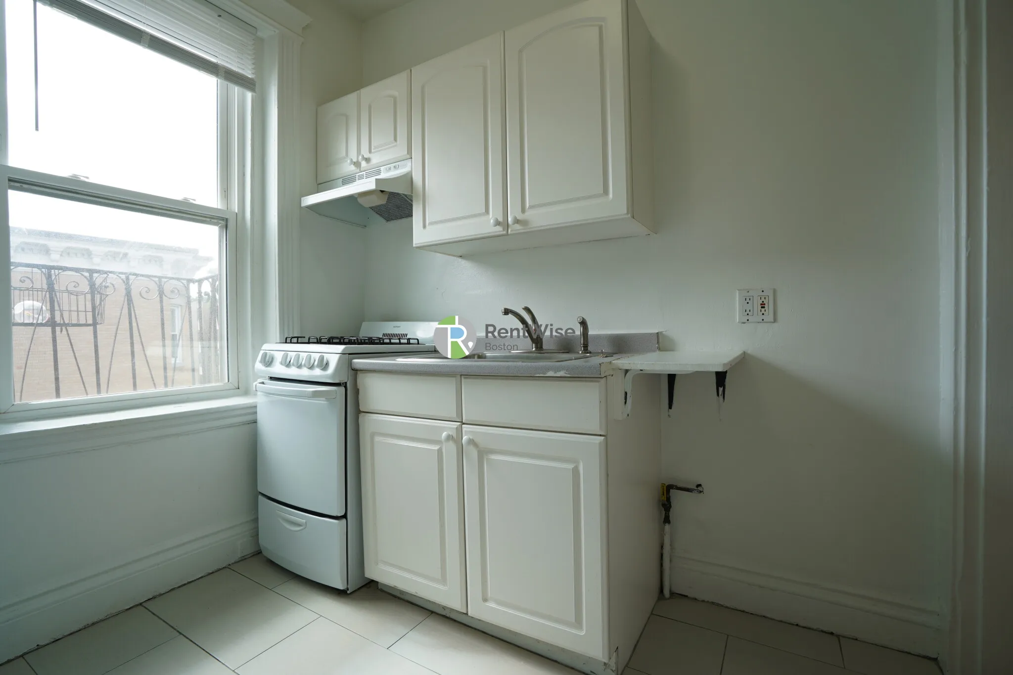 1 bed, 1 bath apartment for rent at 110 Warren St Unit 20, Brighton — photo 10 of 19