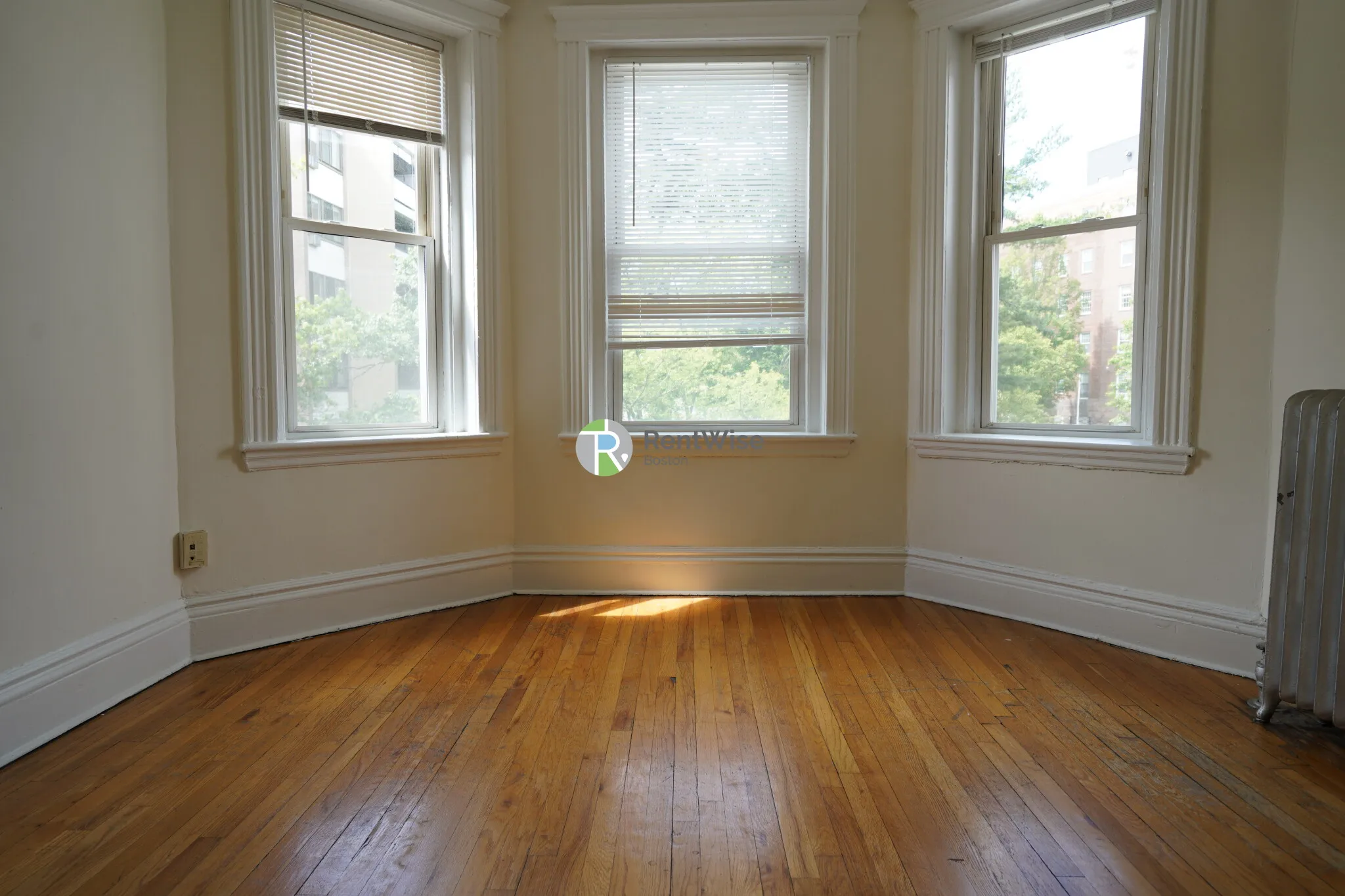 1 bed, 1 bath apartment for rent at 110 Warren St Unit 20, Brighton — photo 2 of 19
