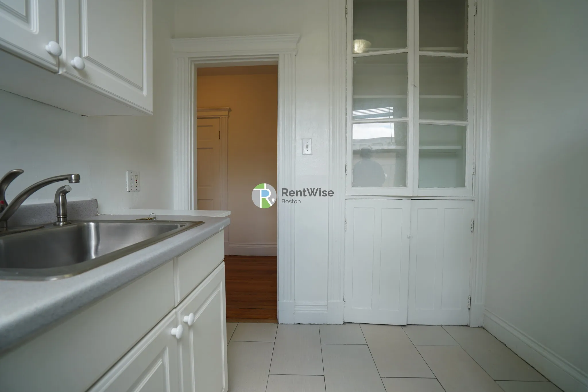 1 bed, 1 bath apartment for rent at 110 Warren St Unit 20, Brighton — photo 9 of 19