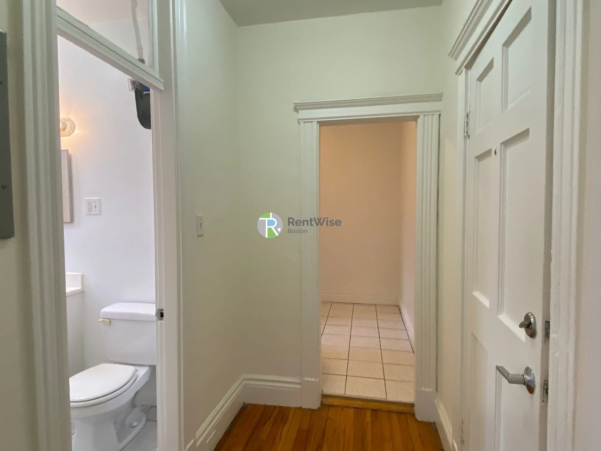 Studio bed, 1 bath apartment for rent at 110 Warren St Unit 23, Brighton — photo 17 of 28