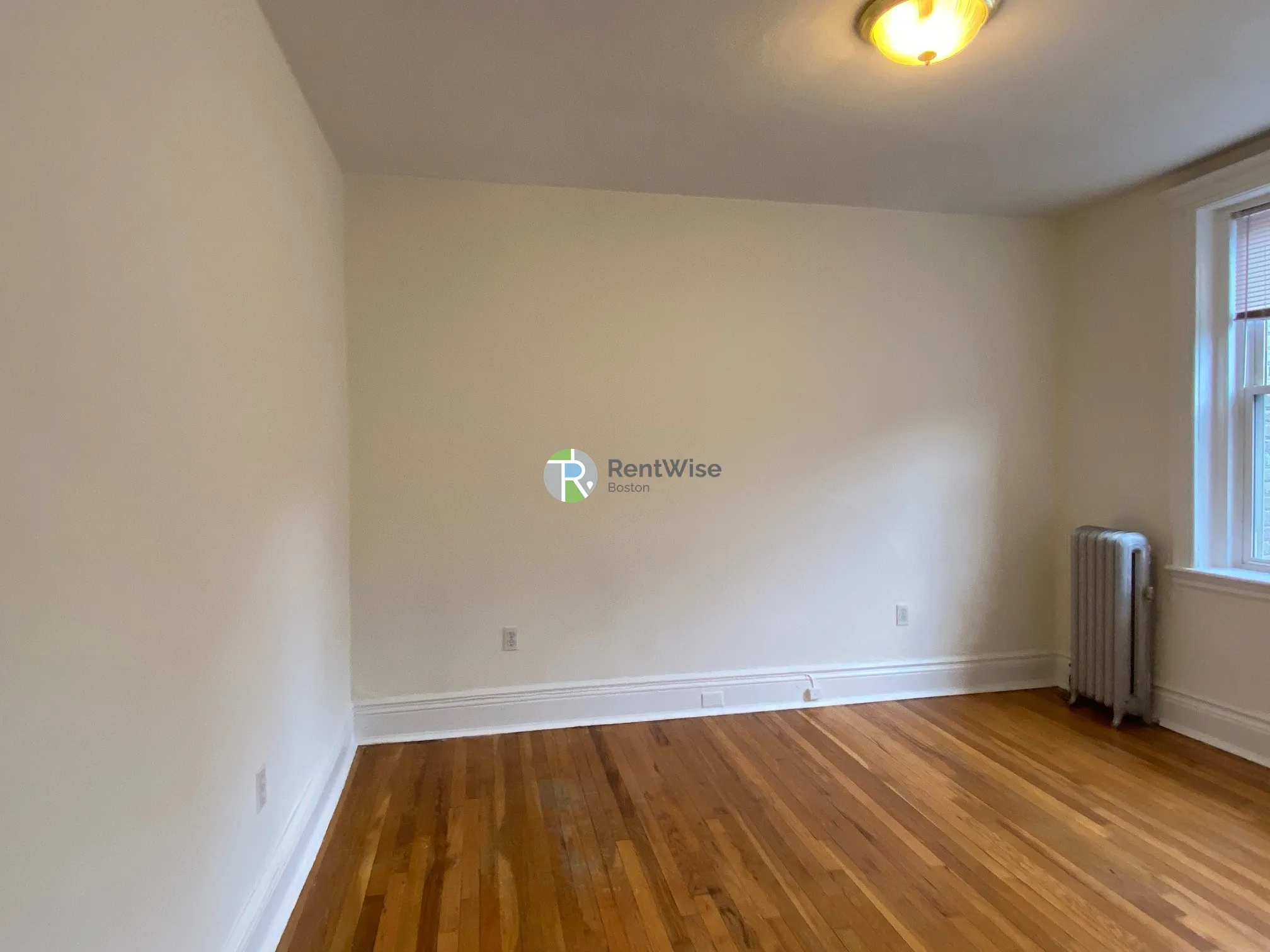 Studio bed, 1 bath apartment for rent at 110 Warren St Unit 23, Brighton — photo 7 of 28