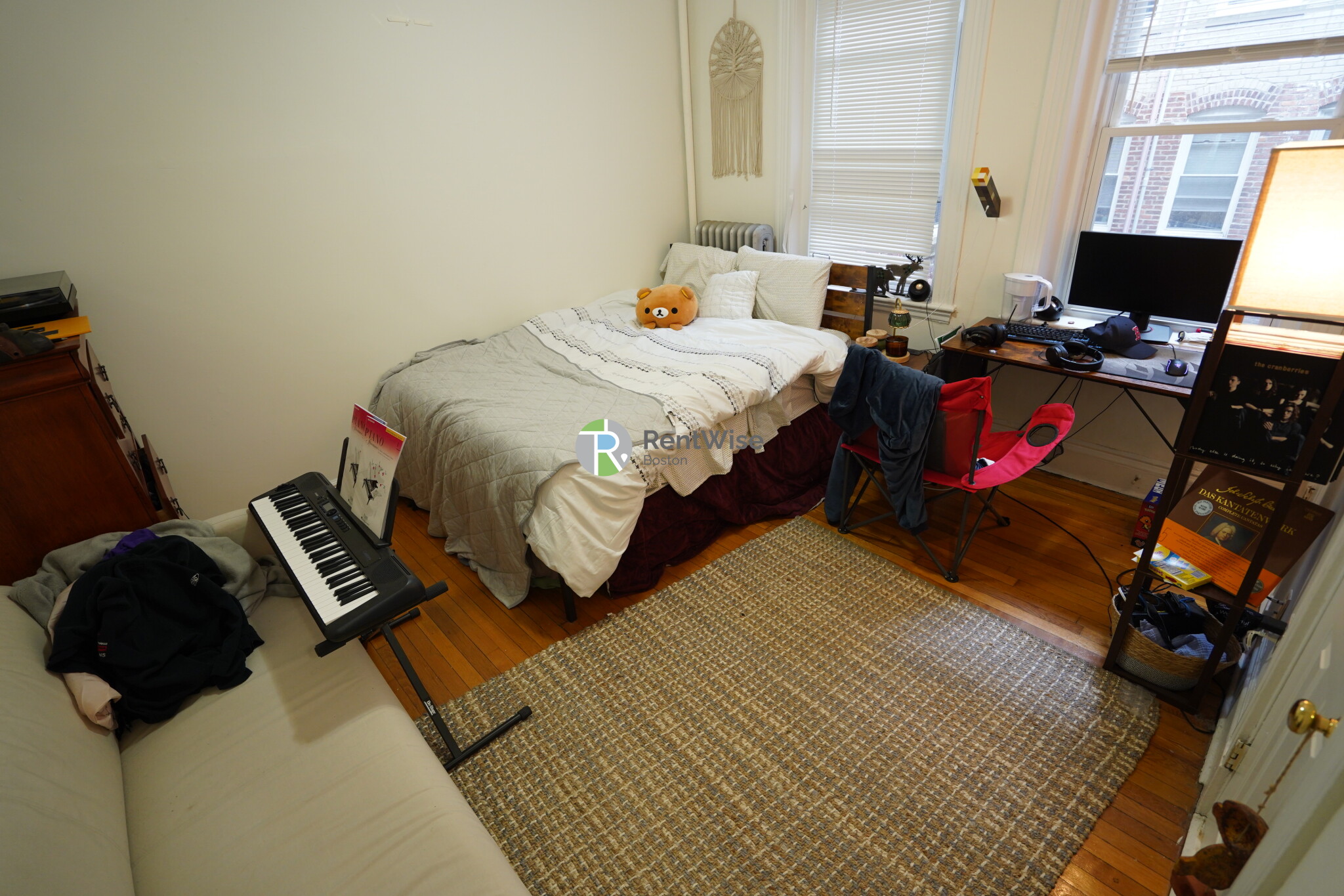 1 bed, 1 bath apartment for rent at 110 Warren St Unit 5, Brighton — photo 2 of 12