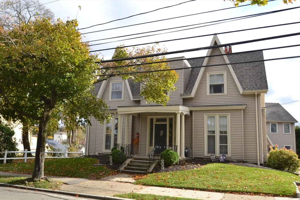 3 bed, 1 bath apartment for rent at 110 Webster St Unit 110, West Newton — photo 10 of 10