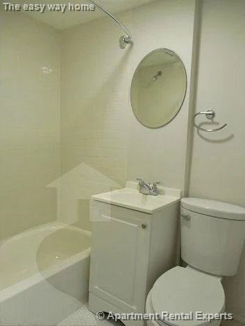 3 bed, 1 bath apartment for rent at 110 Willow St Unit 2, Inman Square — photo 6 of 6