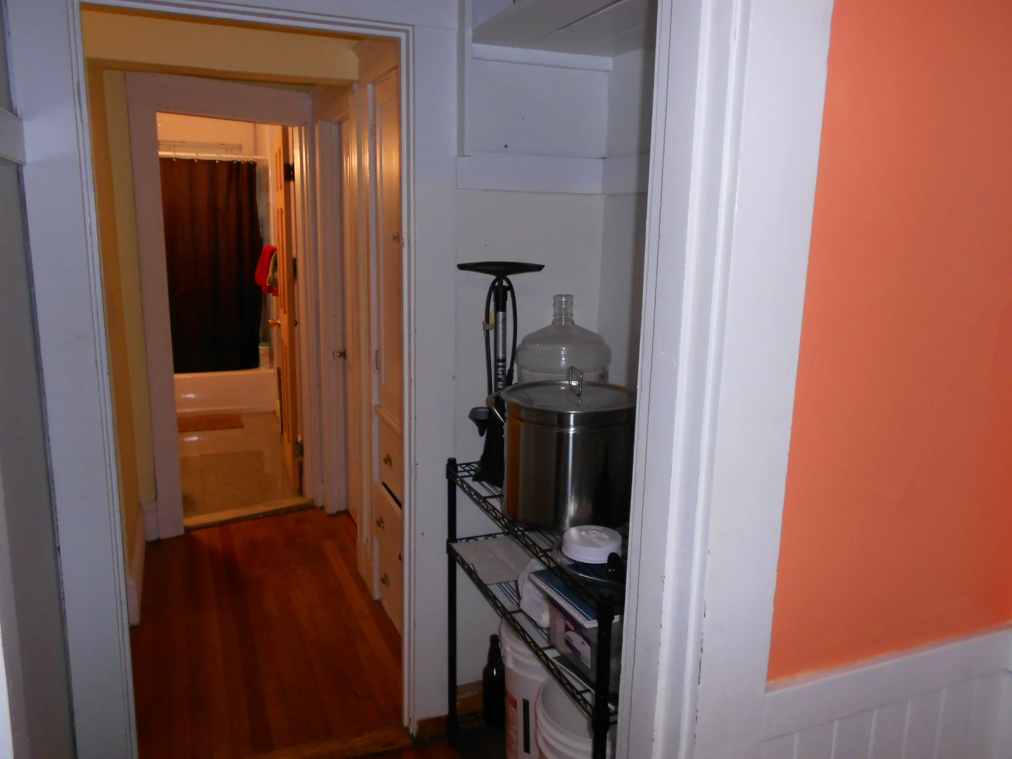 4 bed, 1 bath apartment for rent at 110 Winchester St Unit 1, North Brookline — photo 8 of 10
