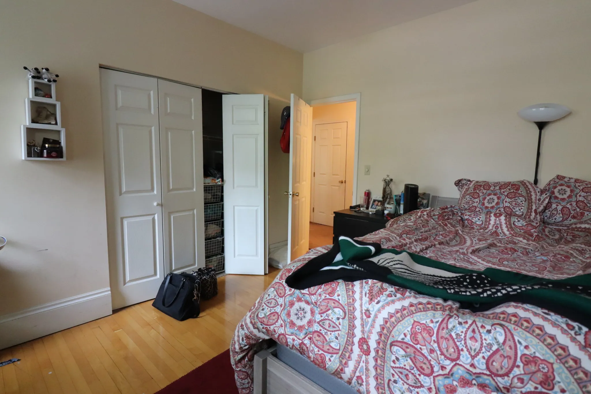 2 bed, 1 bath apartment for rent at 1100 Beacon St Unit 1D, Brookline — photo 8 of 14
