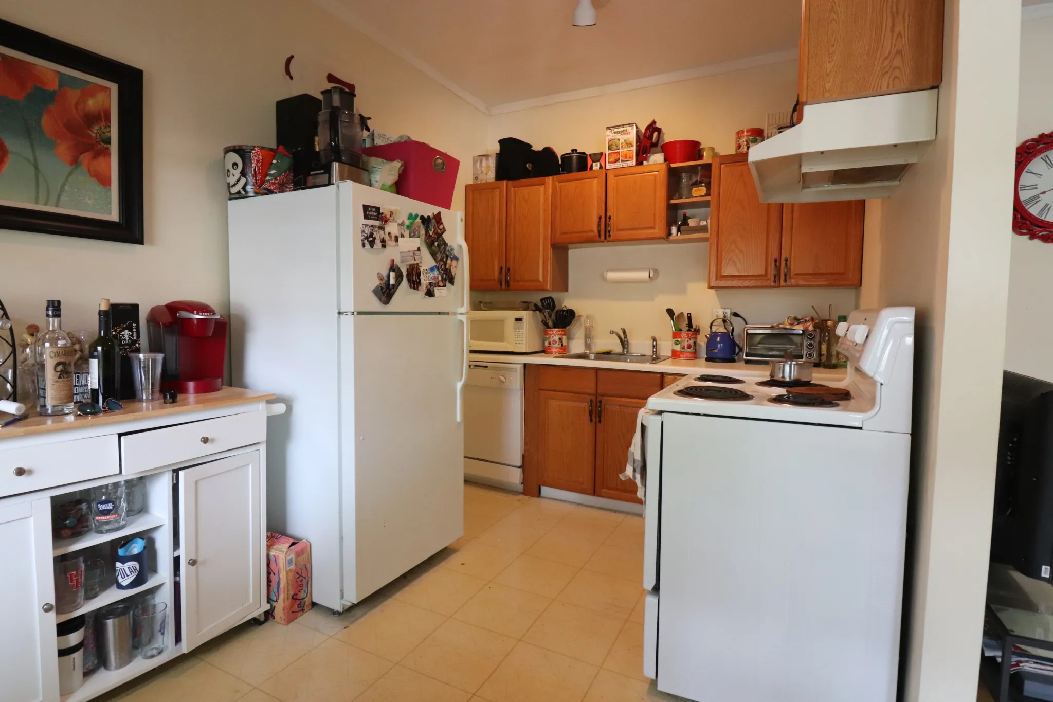 2 bed, 1 bath apartment for rent at 1100 Beacon St Unit 1D, Brookline — photo 9 of 14