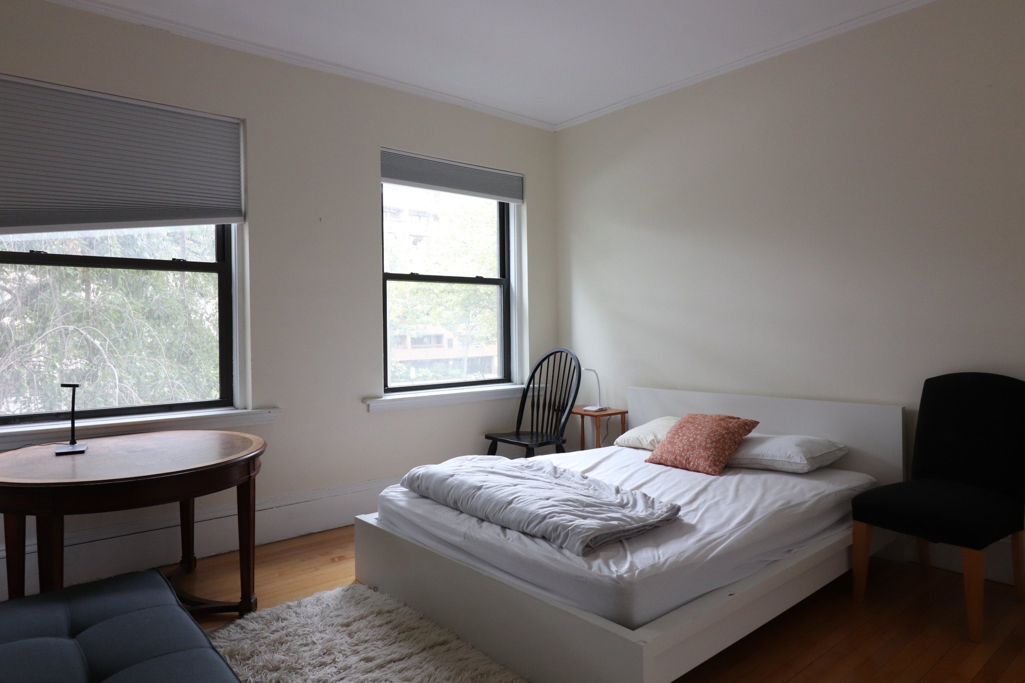 2 bed, 1 bath apartment for rent at 1100 Beacon St Unit 2A, Brookline — photo 7 of 18