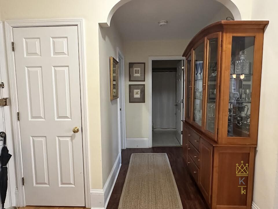 2 bed, 1 bath apartment for rent at 1100 Beacon St Unit 2D, Brookline — photo 6 of 16