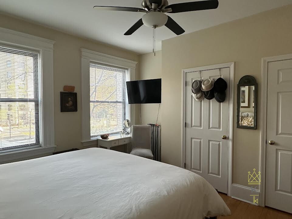 2 bed, 1 bath apartment for rent at 1100 Beacon St Unit 2D, Brookline — photo 8 of 16