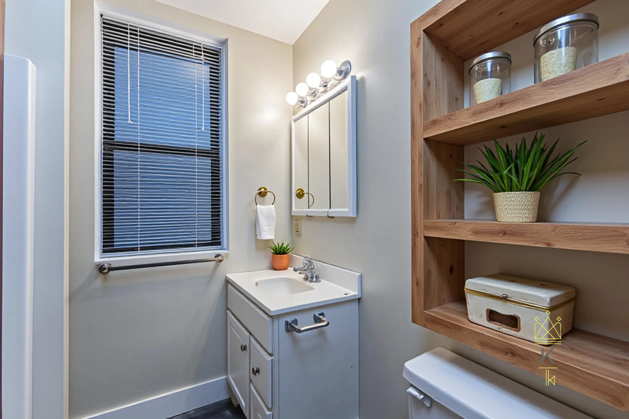 2 bed, 2 bath apartment for rent at 1100 Beacon St Unit 3B, Brookline — photo 5 of 12