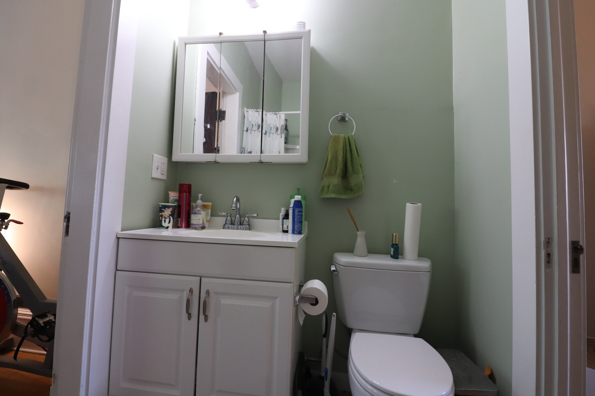 2 bed, 1 bath apartment for rent at 1100 Beacon St Unit 4A, Brookline — photo 17 of 23