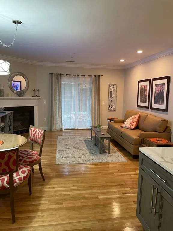 2 bed, 1.5 bath apartment for rent at 1100 Vfw Pkwy Unit 105, West Roxbury — photo 5 of 18