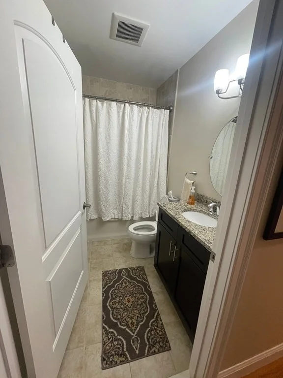 2 bed, 1.5 bath apartment for rent at 1100 Vfw Pkwy Unit 105, West Roxbury — photo 13 of 18