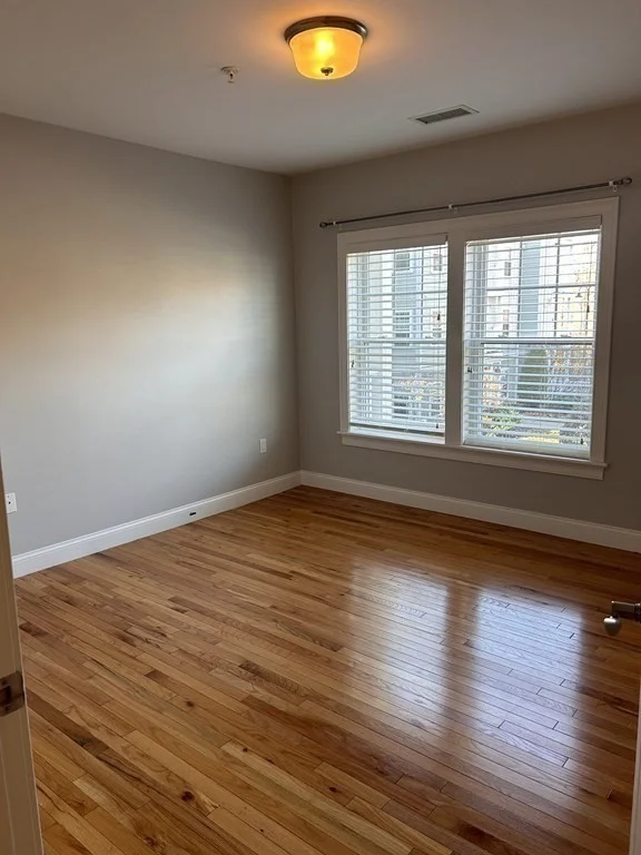 2 bed, 1.5 bath apartment for rent at 1100 Vfw Pkwy Unit 201, West Roxbury — photo 6 of 23