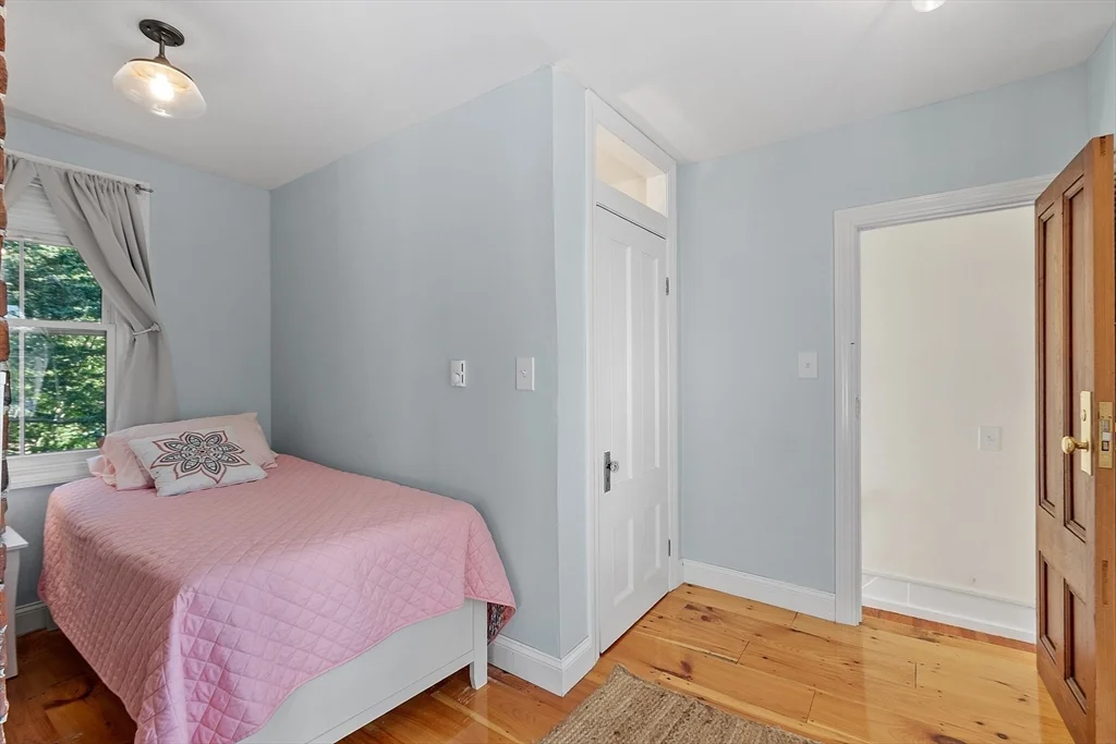 3 bed, 3 bath apartment for rent at 1101 Washington St Unit WINTER, Lanesville — photo 37 of 41