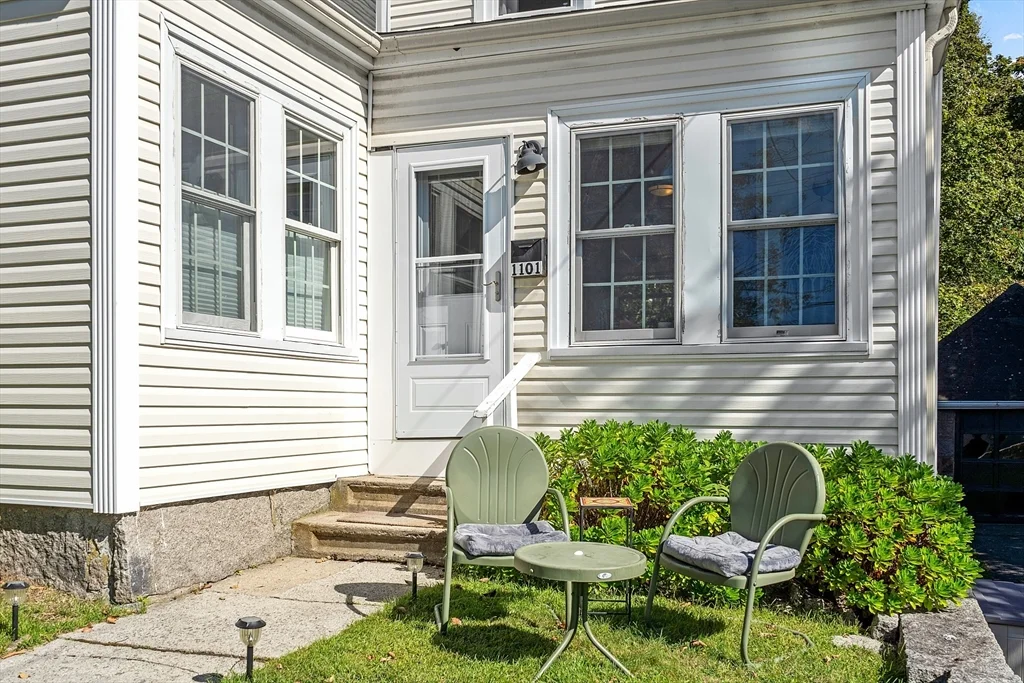 3 bed, 3 bath apartment for rent at 1101 Washington St Unit WINTER, Lanesville — photo 3 of 41