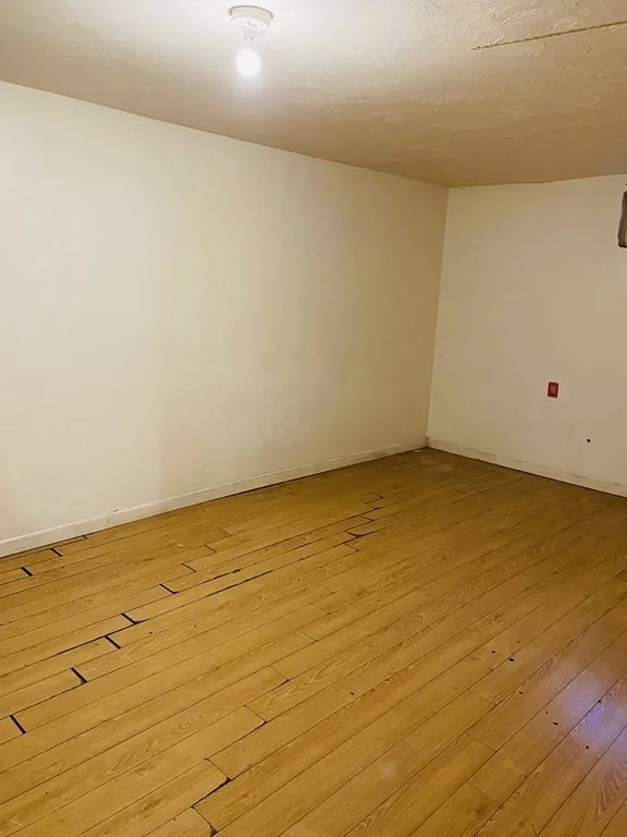 3 bed, 1 bath apartment for rent at 1104 Waverly St Unit B, Framingham — photo 12 of 12