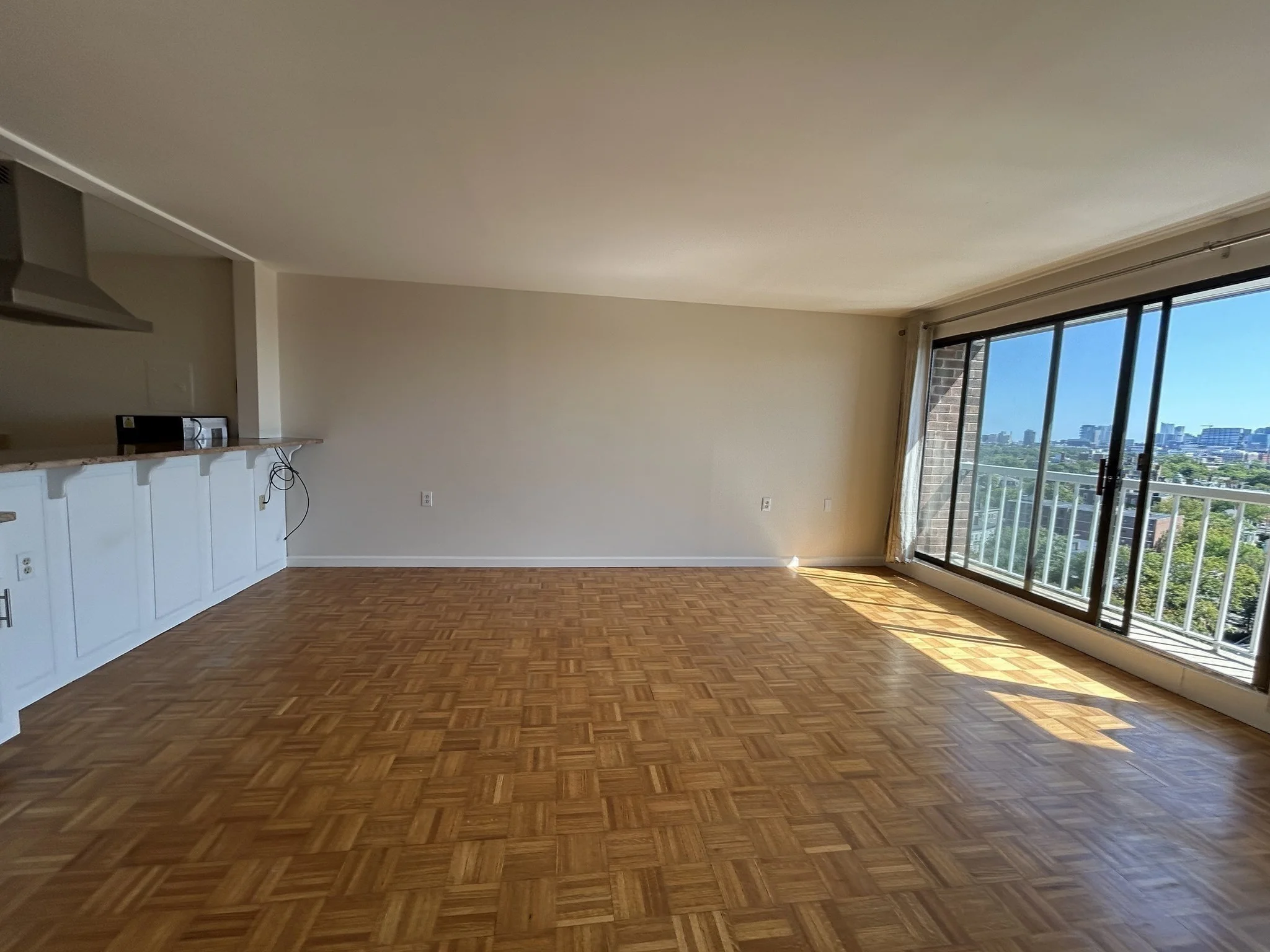 2 bed, 1 bath apartment for rent at 1105 Massachusetts Ave Unit 12G, Harvard Square — photo 5 of 12