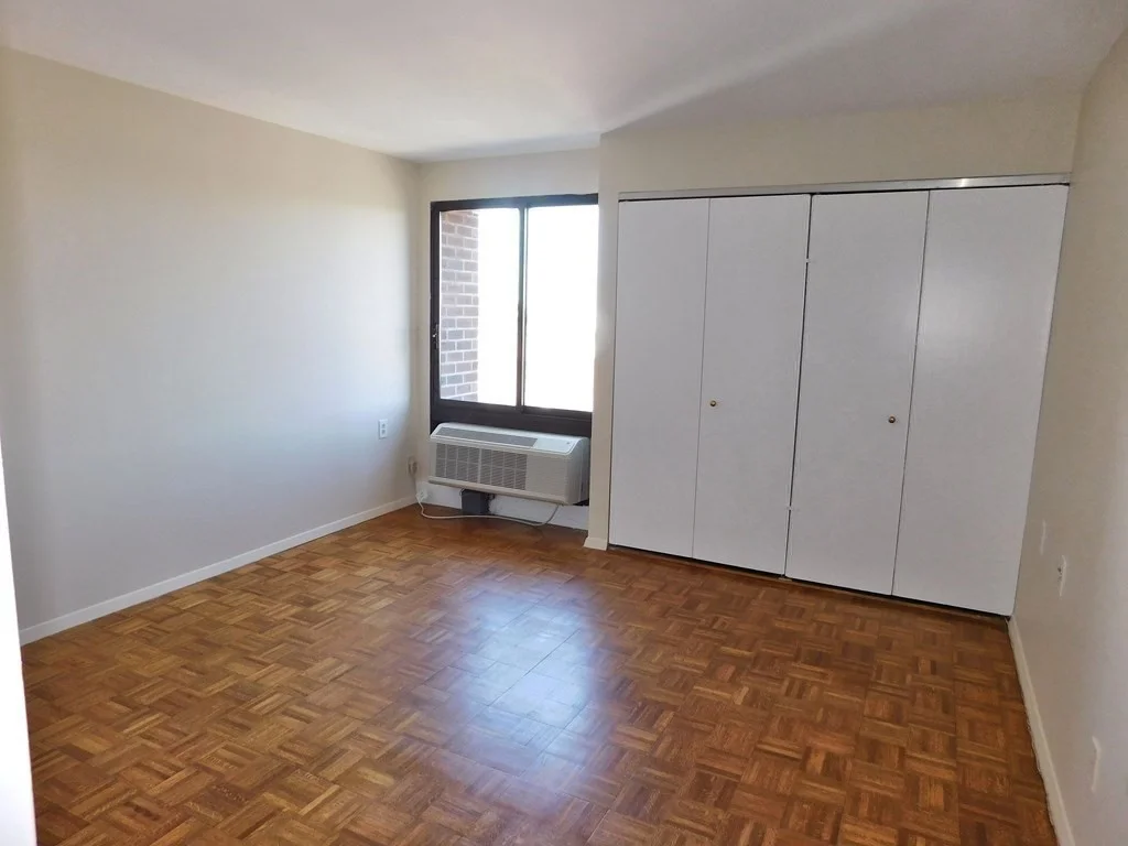 1 bed, 1 bath apartment for rent at 1105 Massachusetts Ave Unit 9D, Harvard Square — photo 3 of 9