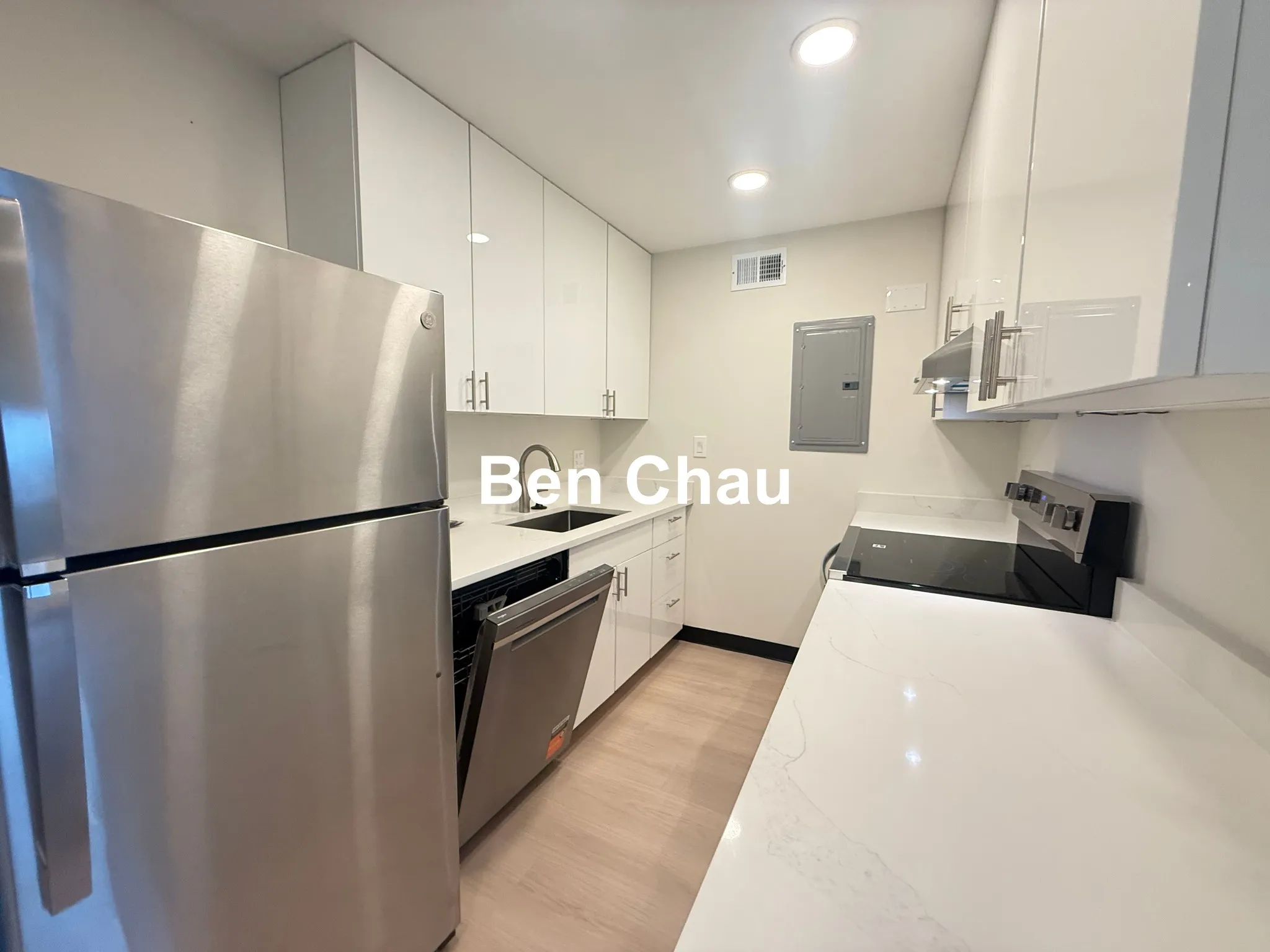 2 bed, 1 bath apartment for rent at 1105 Massachusetts Ave Unit 9G, Harvard Square — photo 6 of 20