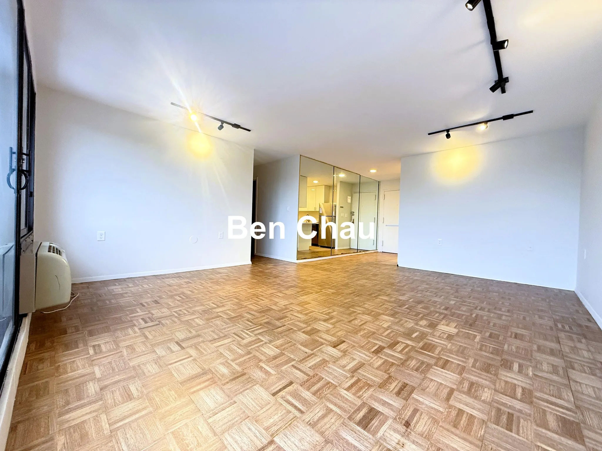2 bed, 1 bath apartment for rent at 1105 Massachusetts Ave Unit 9G, Harvard Square — photo 2 of 20