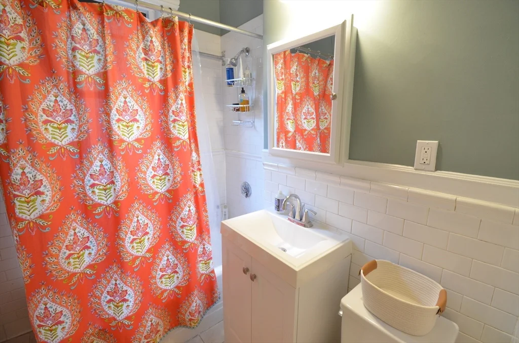 1 bed, 1 bath apartment for rent at 1109 Boylston St Unit 1, Fenway — photo 6 of 15