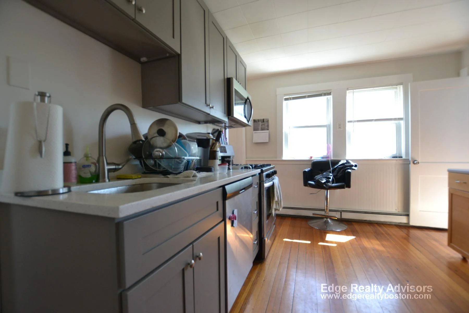 5 bed, 2 bath apartment for rent at 111 A Kenrick St Unit 2, Brighton — photo 7 of 10