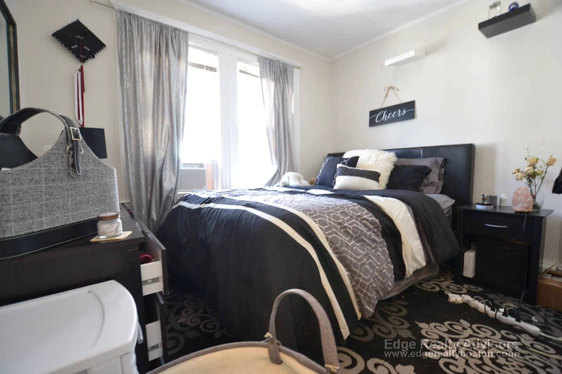 5 bed, 2 bath apartment for rent at 111 A Kenrick St Unit 2, Brighton — photo 6 of 10