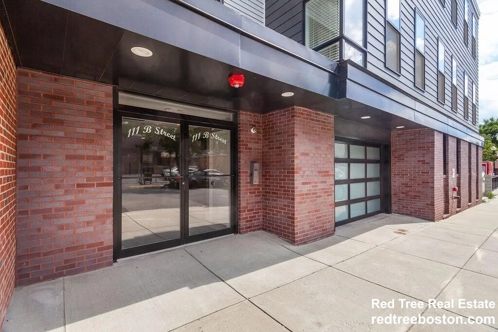 2 bed, 2 bath apartment for rent at 111 B St Unit 2, South Boston — photo 17 of 19