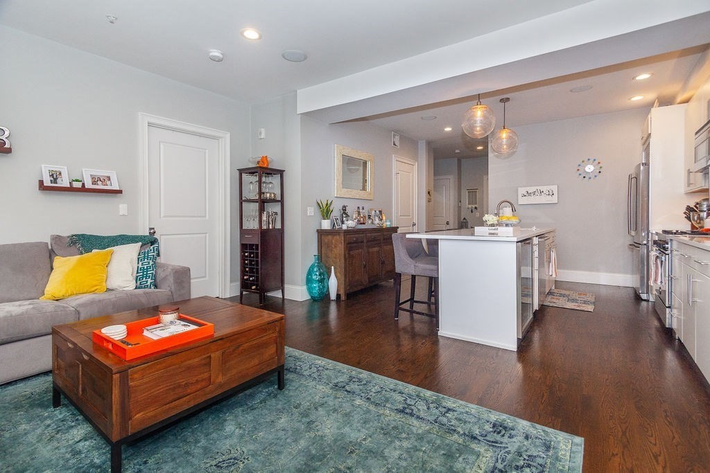 2 bed, 2 bath apartment for rent at 111 B Unit 3, South Boston — photo 7 of 19