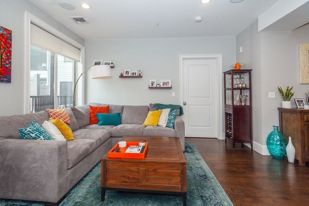 2 bed, 2 bath apartment for rent at 111 B Unit 3, South Boston — photo 8 of 19