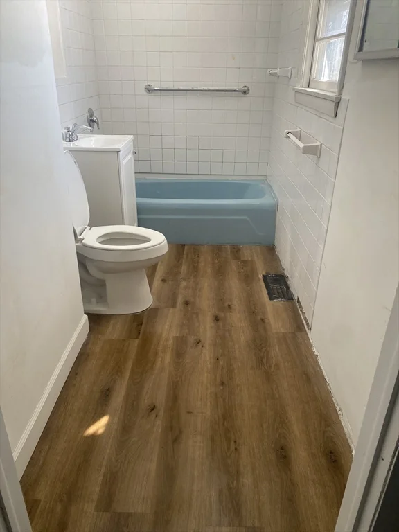 3 bed, 1 bath apartment for rent at 111 Bay St Unit 111, Springfield — photo 12 of 12