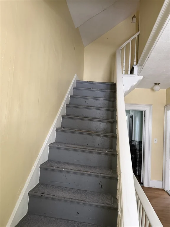 3 bed, 1 bath apartment for rent at 111 Bay Unit 113, Springfield — photo 10 of 13