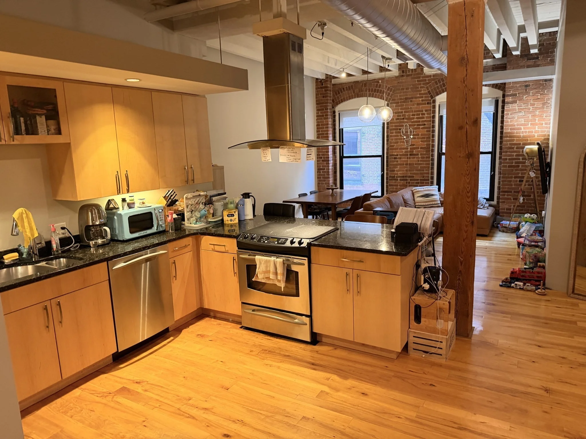 2 bed, 1 bath apartment for rent at 111 Beach St Unit 3C, Boston Downtown — photo 4 of 21