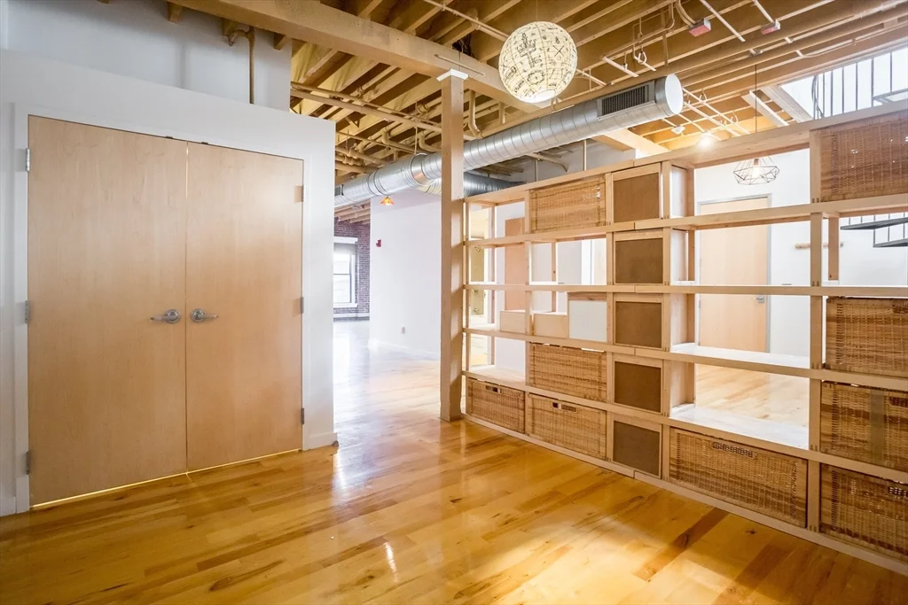 1 bed, 1 bath apartment for rent at 111 Beach St Unit 5C, Leather District — photo 11 of 17