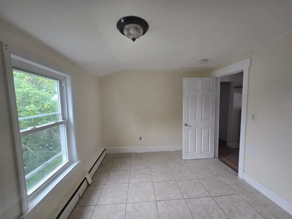 2 bed, 1 bath apartment for rent at 111 Brookline St Unit 3, Lynn — photo 5 of 14