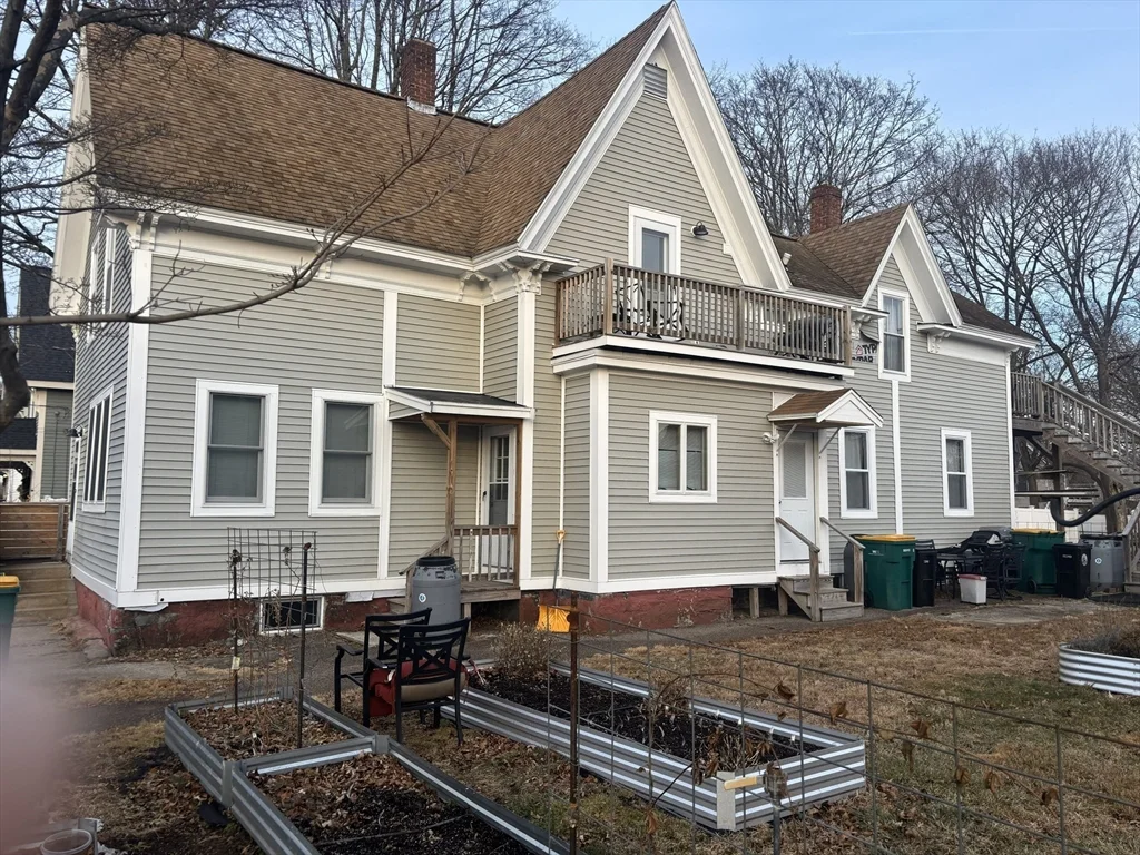2 bed, 1 bath apartment for rent at 111 Division St Unit 2, North Attleboro — photo 11 of 15