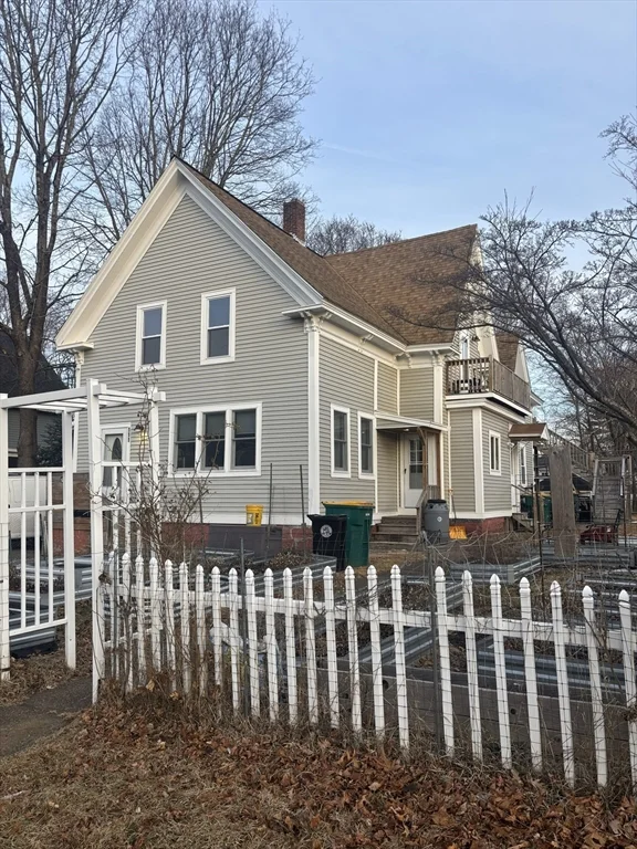 2 bed, 1 bath apartment for rent at 111 Division St Unit 2, North Attleboro — photo 15 of 15