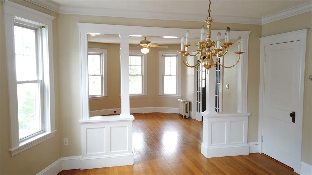 2 bed, 1 bath apartment for rent at 111 E Elm Ave Unit 1, Quincy — photo 4 of 24