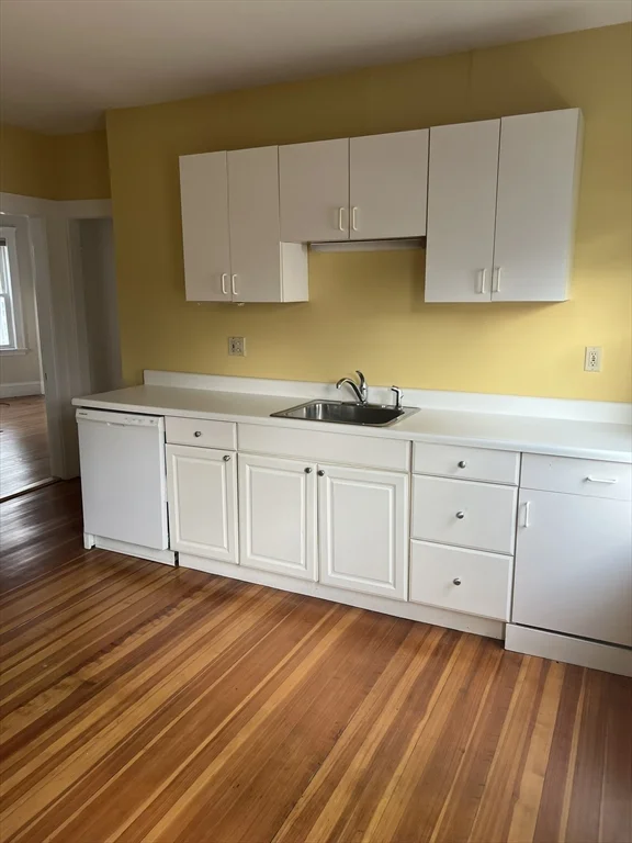2 bed, 1 bath apartment for rent at 111 E Elm Ave Unit 1, Quincy — photo 20 of 24