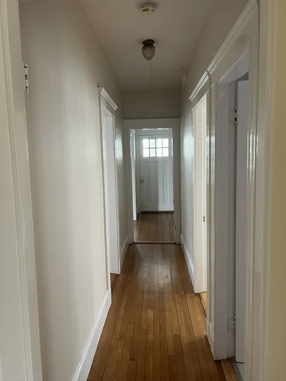 2 bed, 1 bath apartment for rent at 111 E Elm Ave Unit 1, Quincy — photo 10 of 24