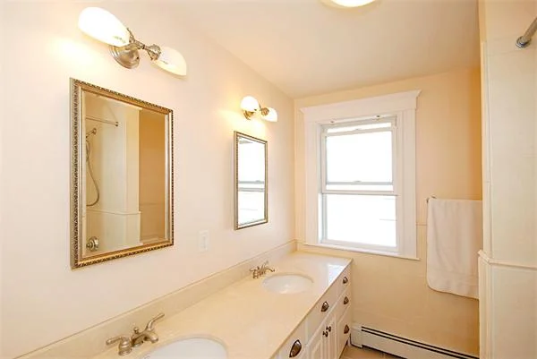 4 bed, 4+ bath apartment for rent at 111 Fayerweather St, West Cambridge — photo 11 of 19