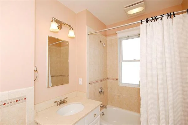 4 bed, 4+ bath apartment for rent at 111 Fayerweather St, West Cambridge — photo 10 of 19