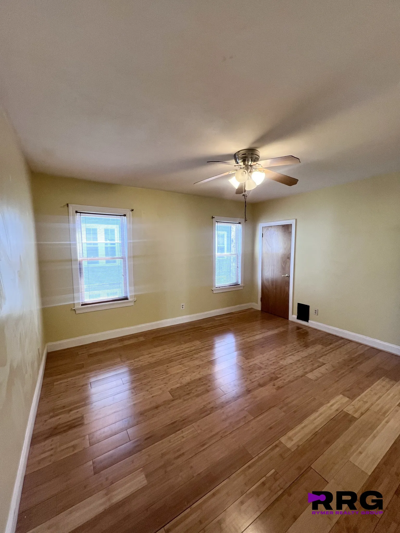 3 bed, 1 bath apartment for rent at 111 Florida St Unit 2, Dorchester — photo 3 of 20